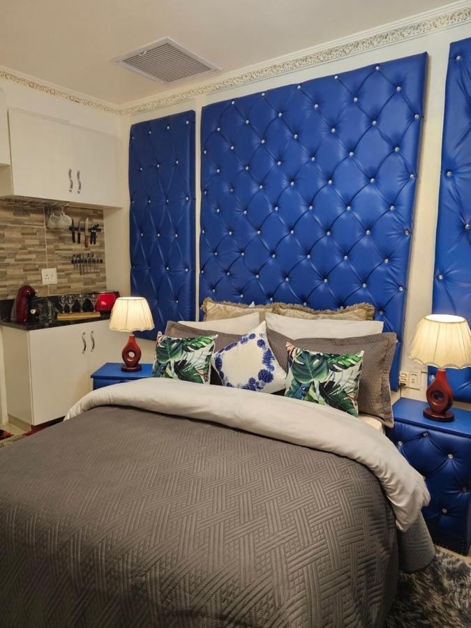 Rjs Guesthouse Дурбан Экстерьер фото