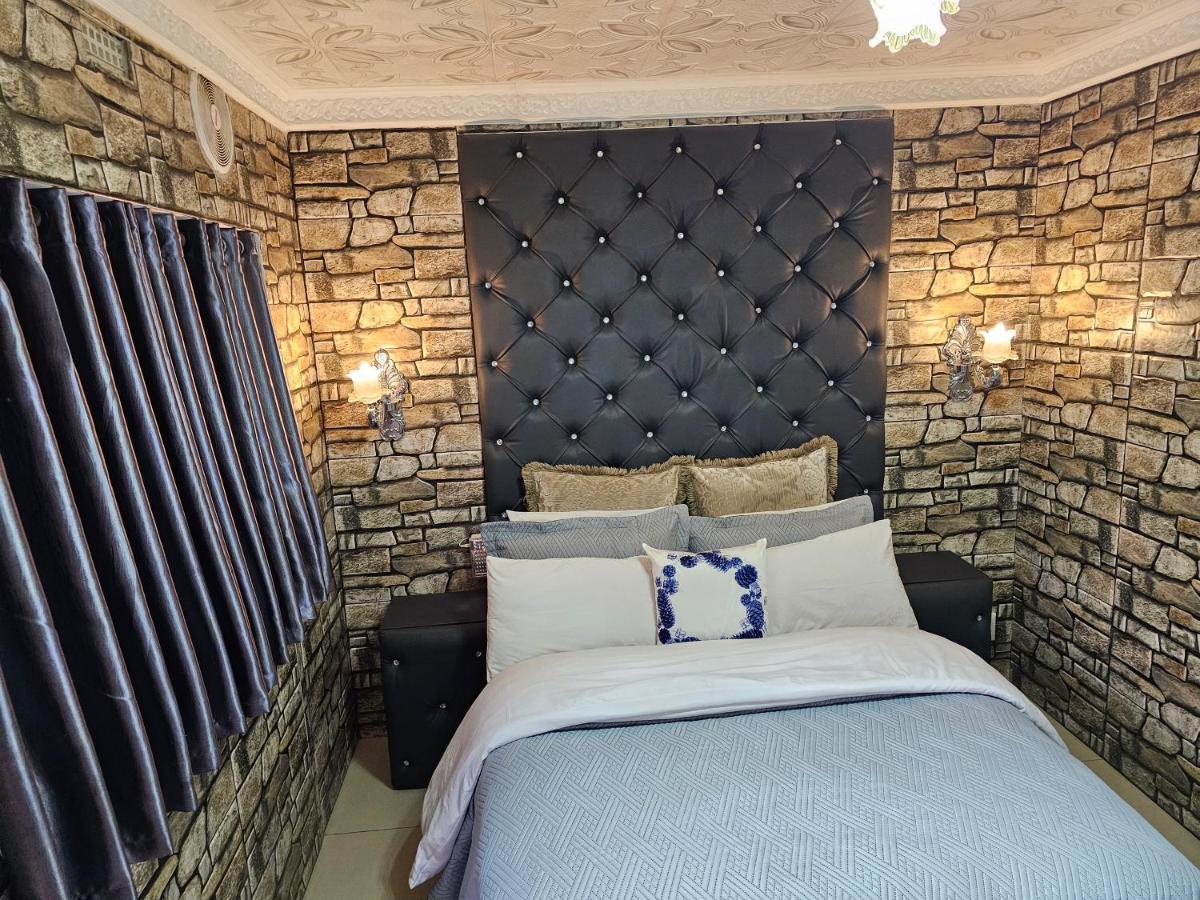Rjs Guesthouse Дурбан Номер фото