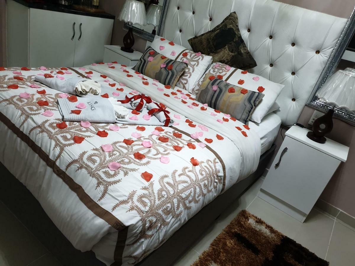 Rjs Guesthouse Дурбан Экстерьер фото