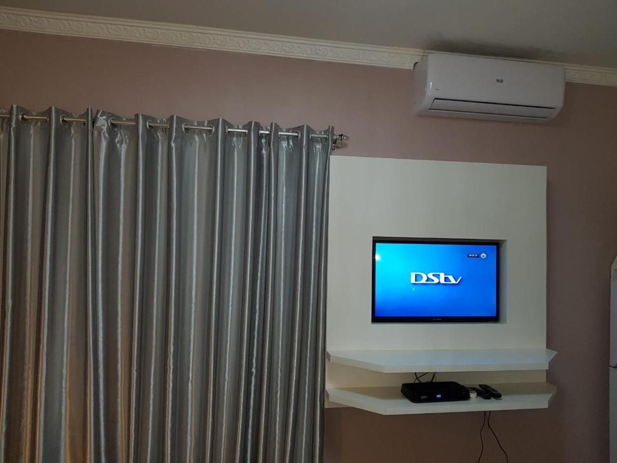 Rjs Guesthouse Дурбан Экстерьер фото